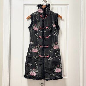 Vintage Floral Embroidered Chinese New Year Gilet Vest Top Black Pink